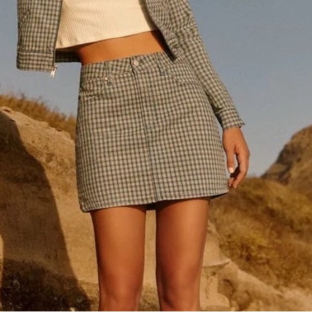 Reformation Skirt size M